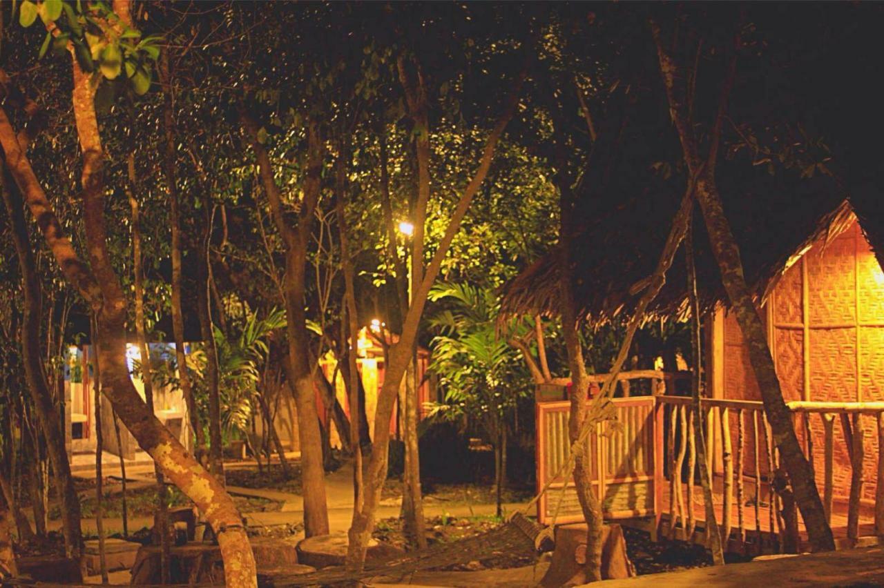 팡라오 Bohol Coco Farm 호스텔 외부 사진